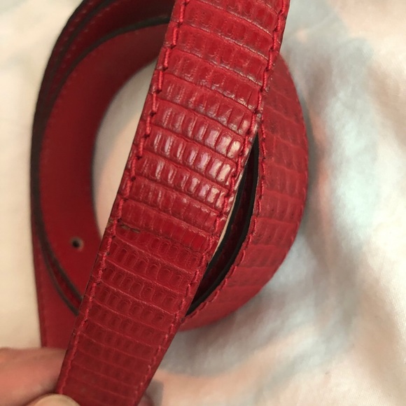 Bottega Veneta Red Leather Snakeskin Pattern Belt - Picture 7 of 8